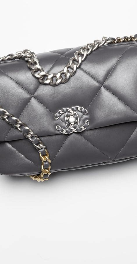 7910918 chanel bag|chanel 19 handbags.